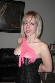 , 22  female escort, parkersburg