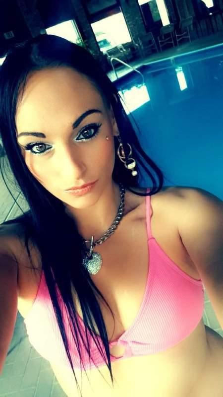 SEX ESCORT Parkersburg